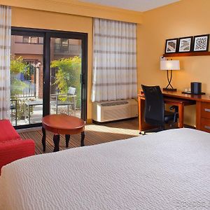 King Room Courtyard View